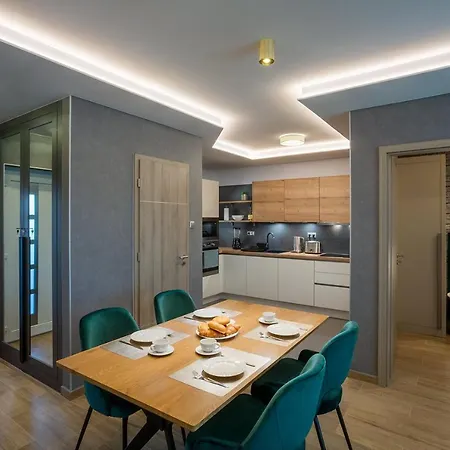 Apartman Royal Homes Apartments *