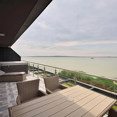 Royal Homes Apartments Apartman Keszthely