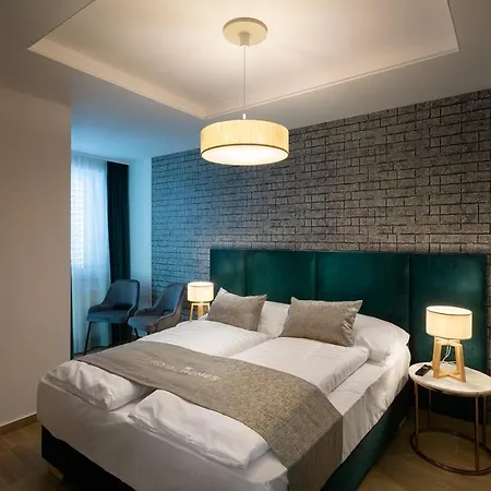 Apartman Royal Homes Apartments *
